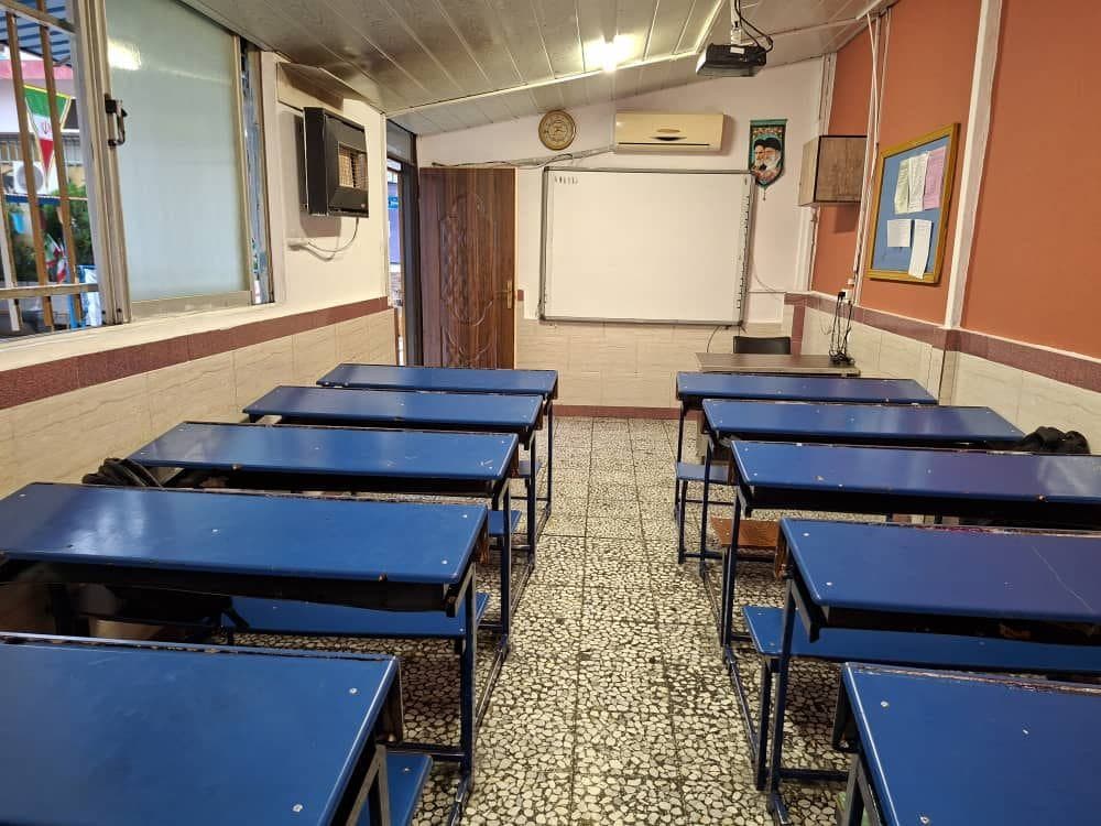 دبیرستان غیردولتی دوره اول هوشمند شریعت